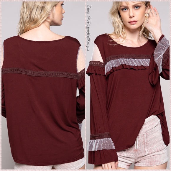 POL Victorian Edge Mesh Bell Sleeve Top - Picture 5 of 8